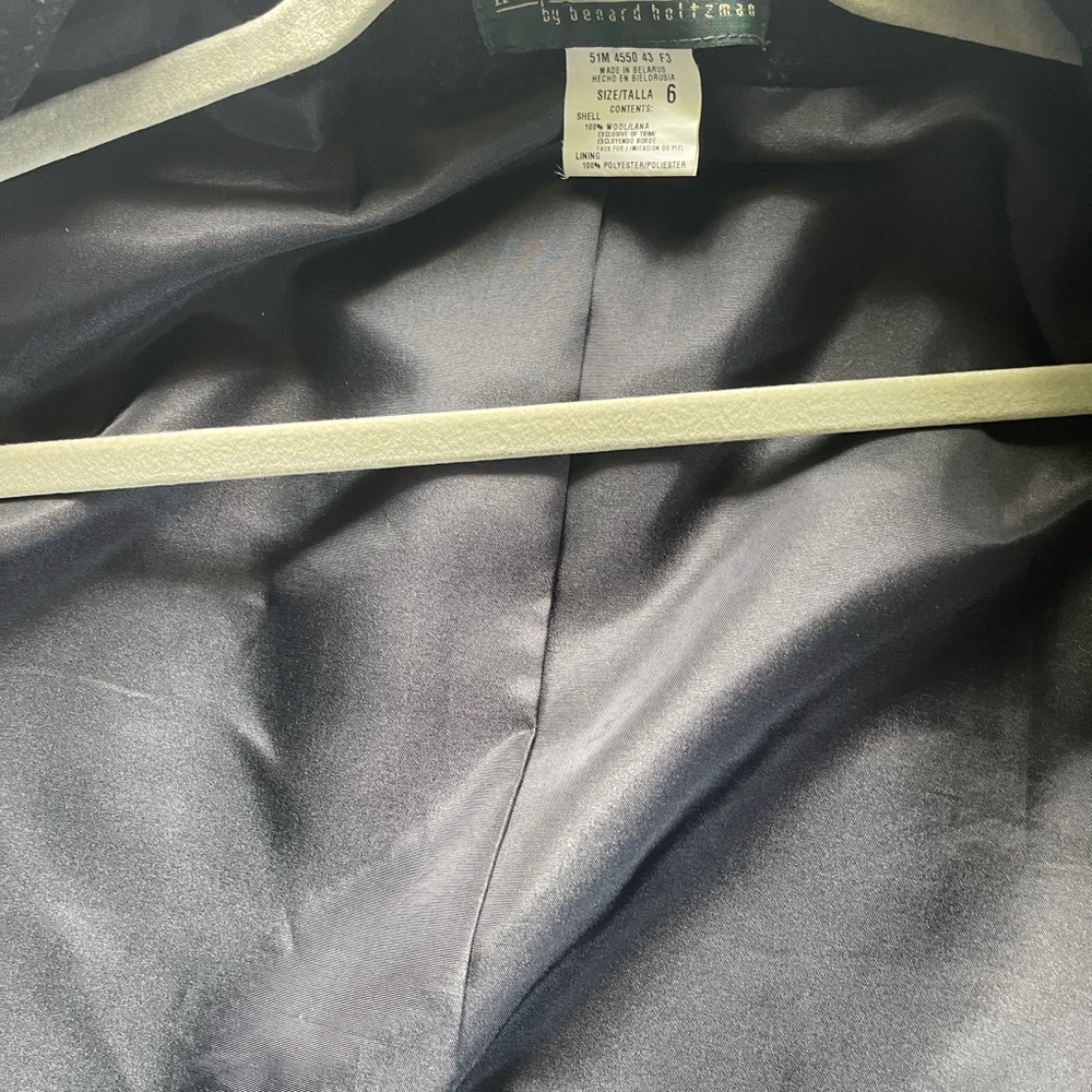 Wool coat - Picture 9 of 9